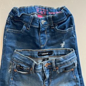 2 pairs of size 3t jeans